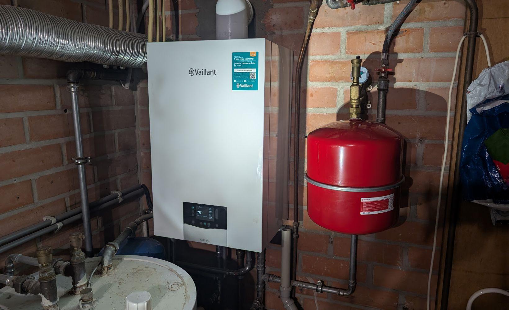 Guide d'installation de la chaudière Vaillant Ecotec Plus