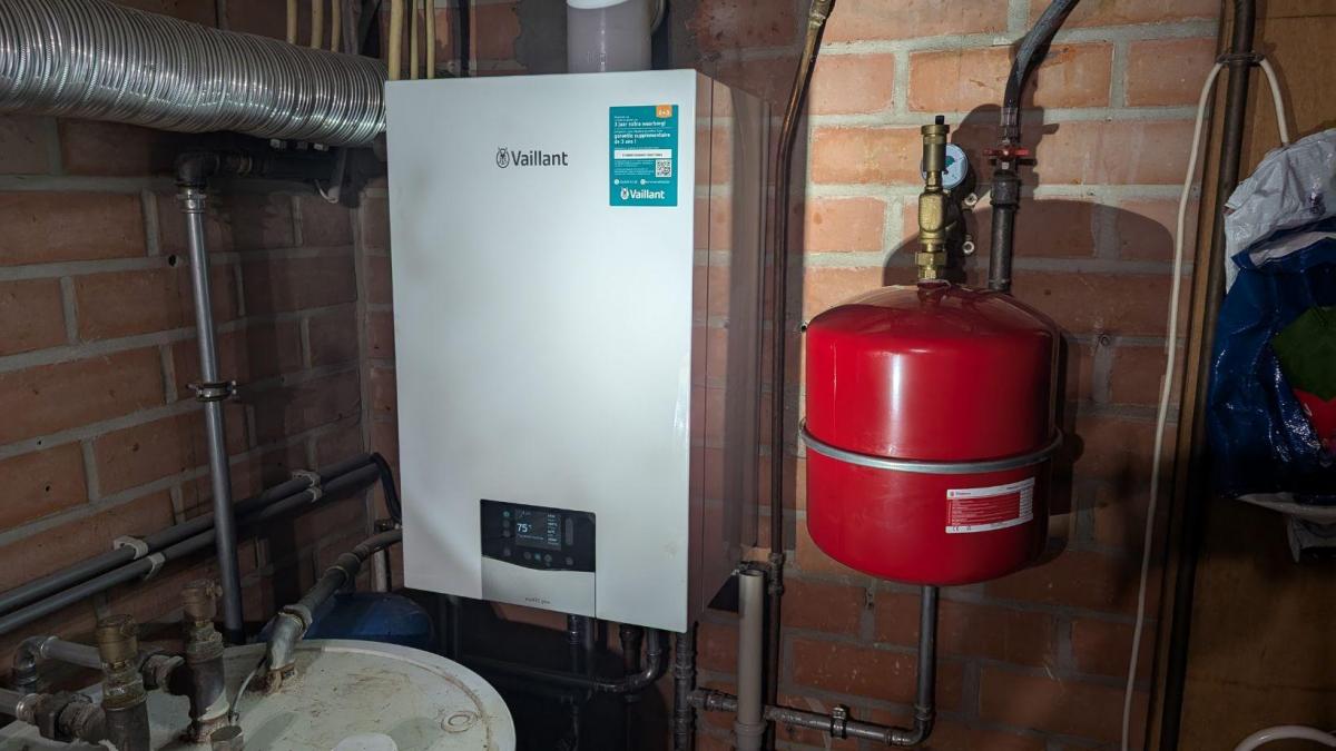 Guide d'installation de la chaudière Vaillant Ecotec Plus